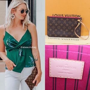 💎✨ WRISTLET✨💎 Louis Vuitton